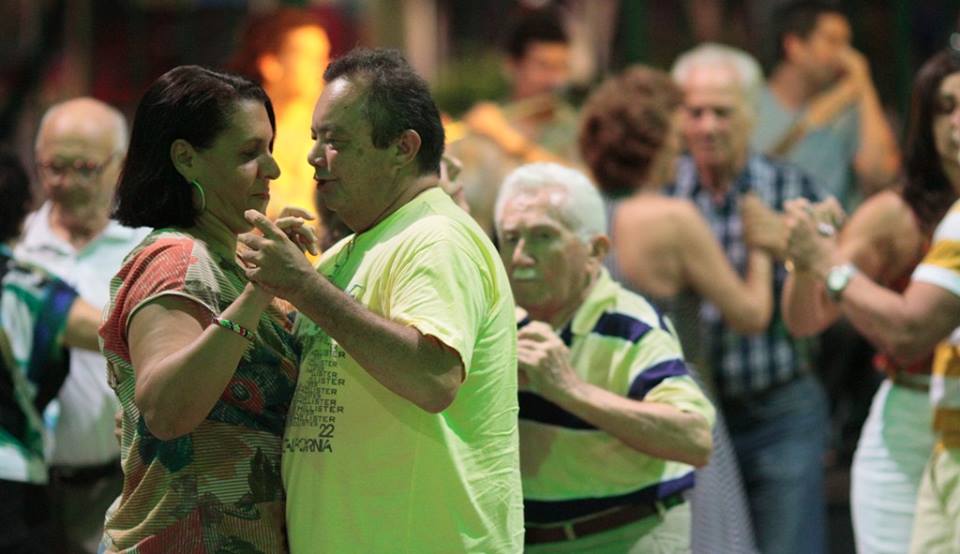 forró no mercado dos pinhões