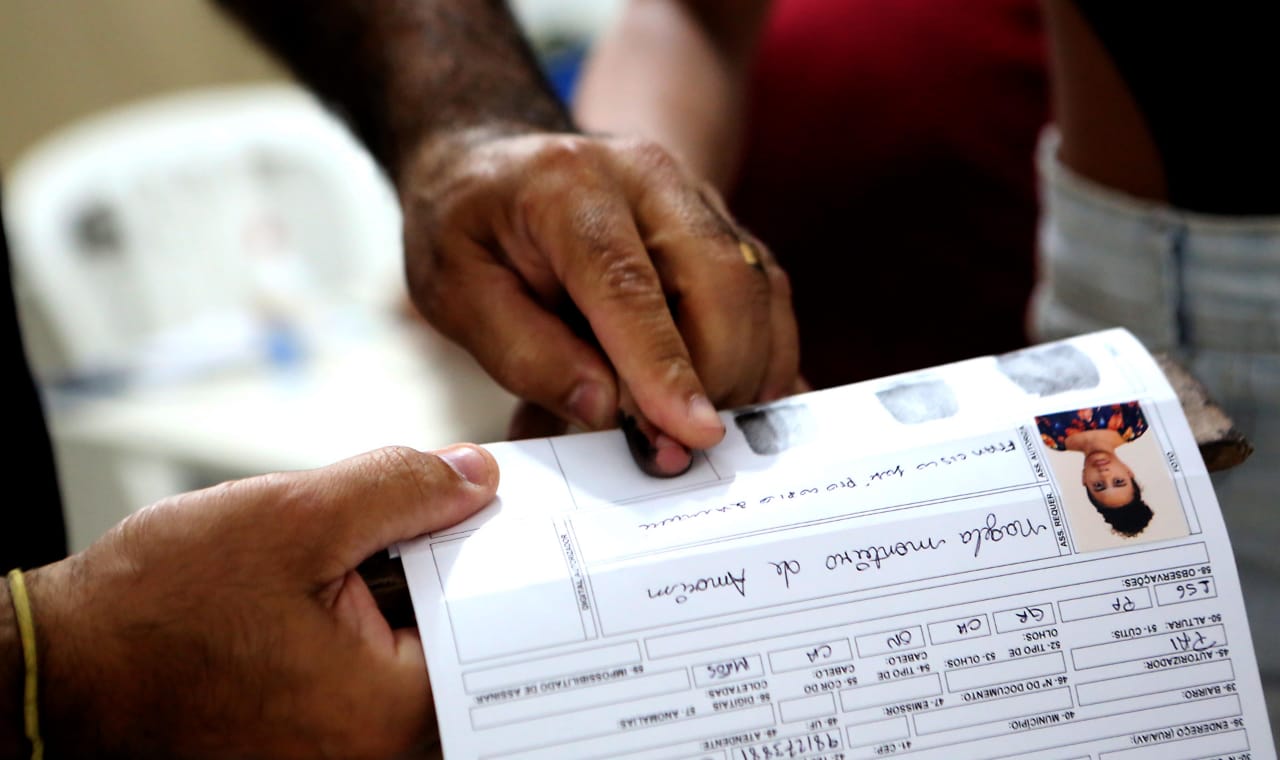 Durante todos os dias da semana haverá retirada de documentos RG e CPF.