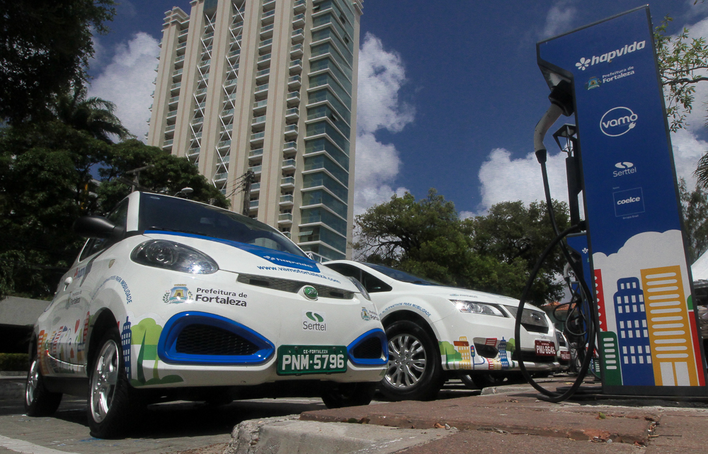 Estação de Carros Elétricos Compartilhados