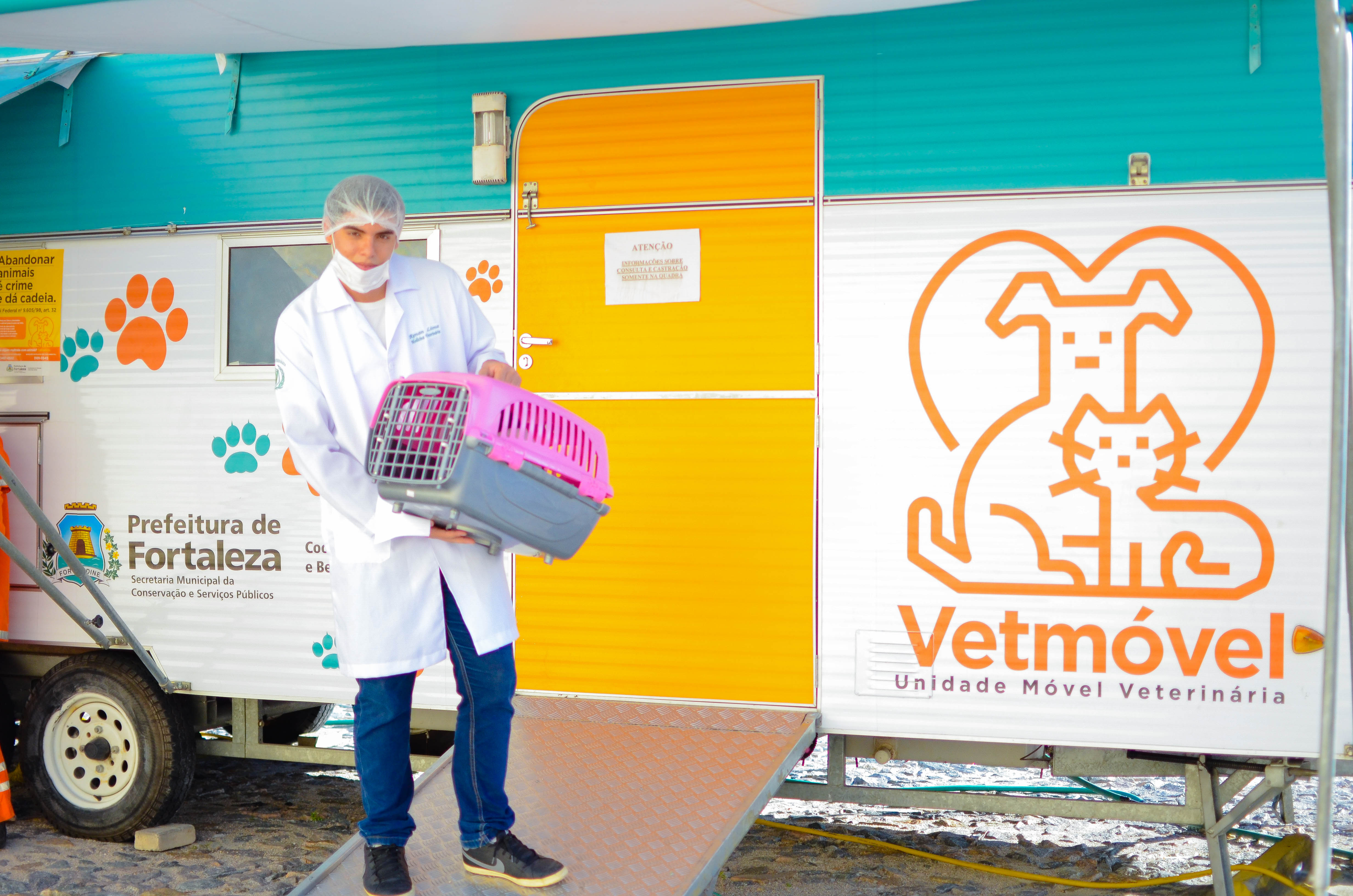 médico com cachorrinho