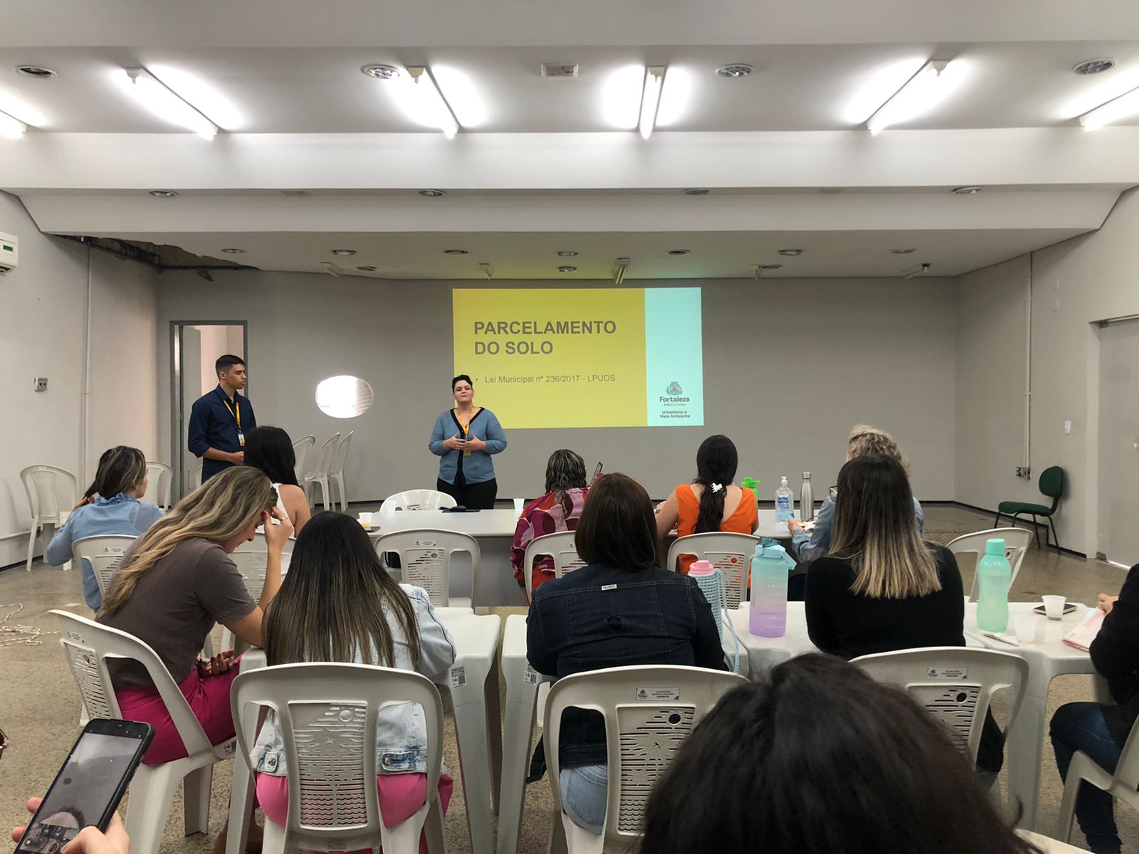 Pessoas no auditório