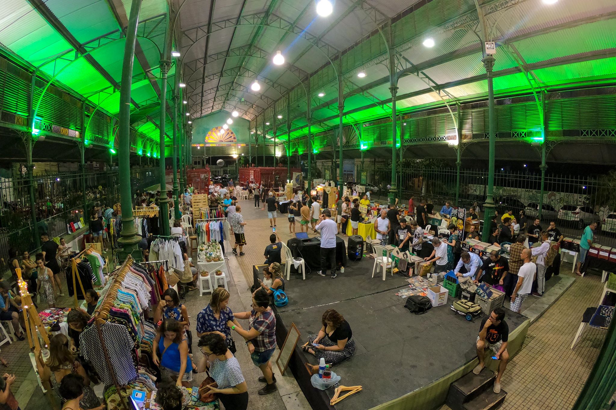 Mercado Coletivo no Mercado dos Pinhões