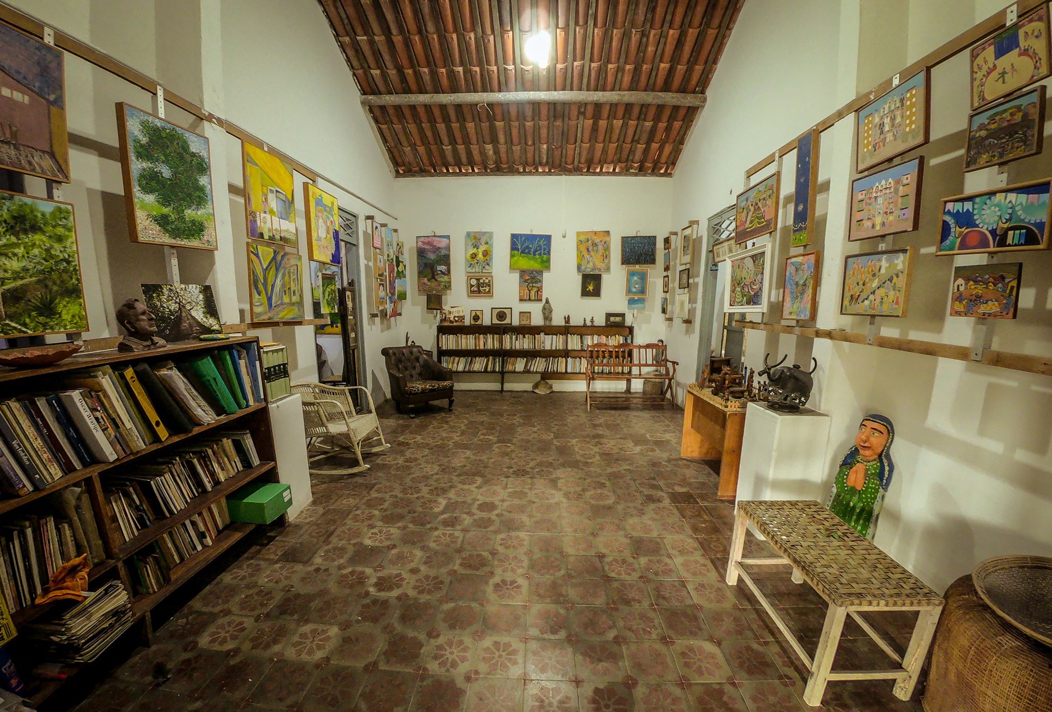 Espaço interno do Minimuseu Firmeza